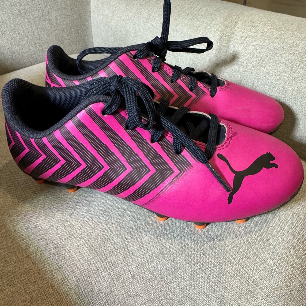 Puma Kids Sneakers - Pink and Black